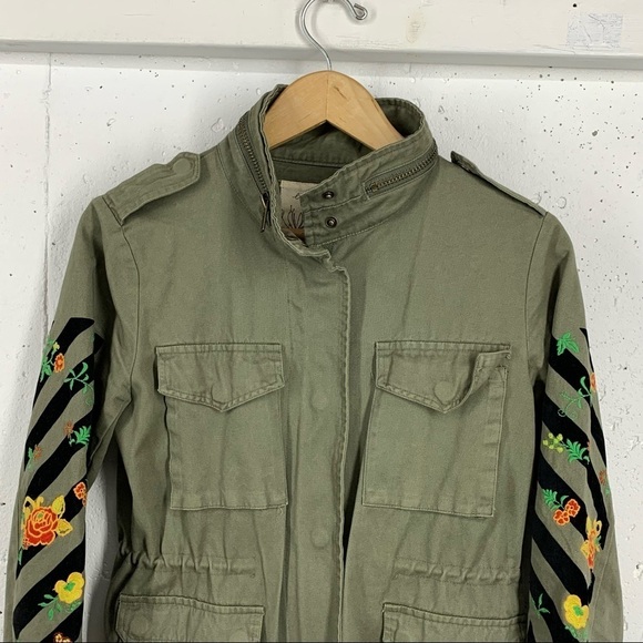 En Creme Size Small Olive Embroidered Utility Cargo Field Jacket - Picture 4 of 16